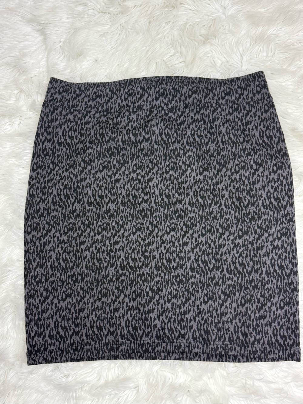 Style & Co. Black and Gray Leopard Stretch Pencil Skirt